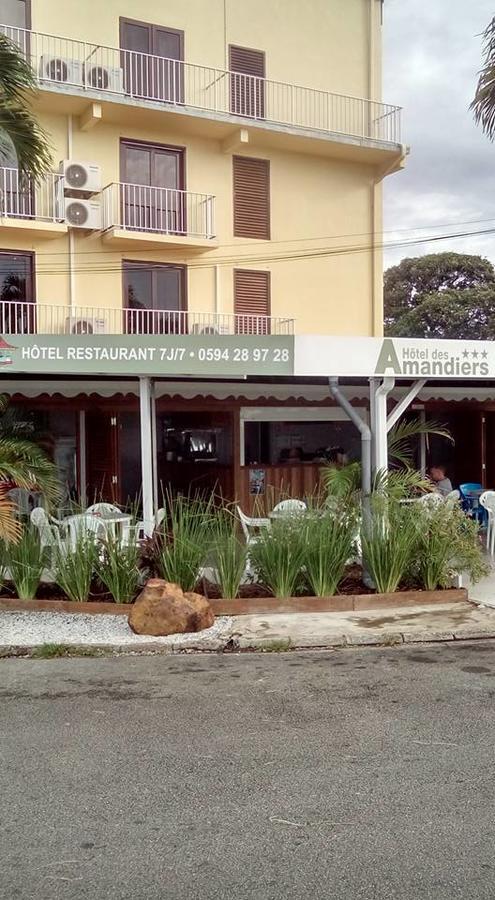 Hotel Des Amandiers Cayenne Exterior photo